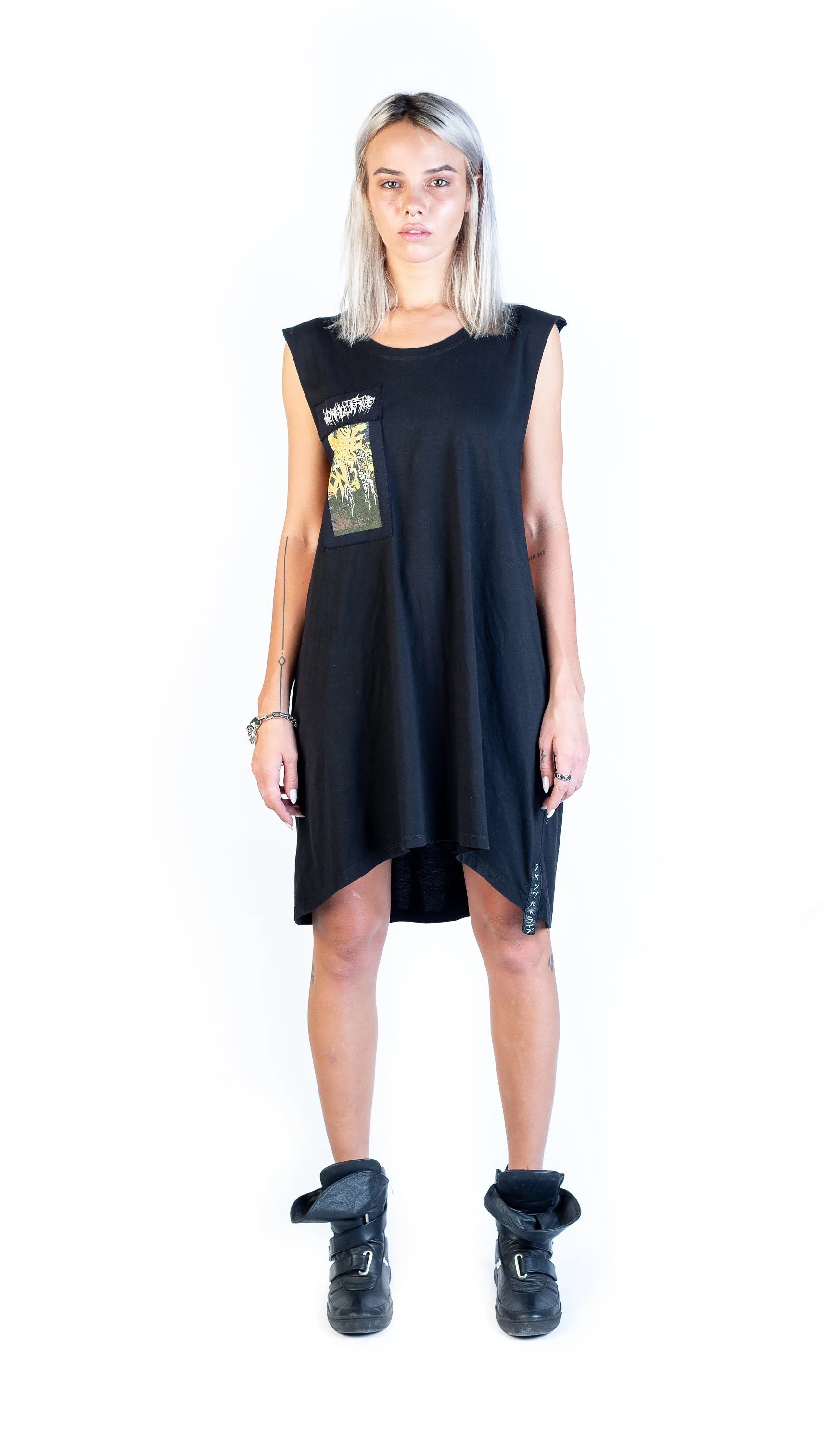 Ebony Metal Rave Unisex Oversized Sleeveless Shirt