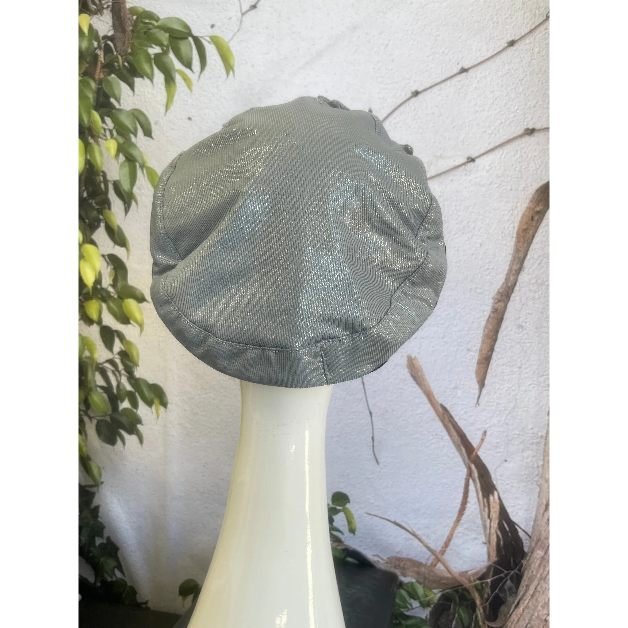 Embellished Hat - Size #1 Black/Silver Bow