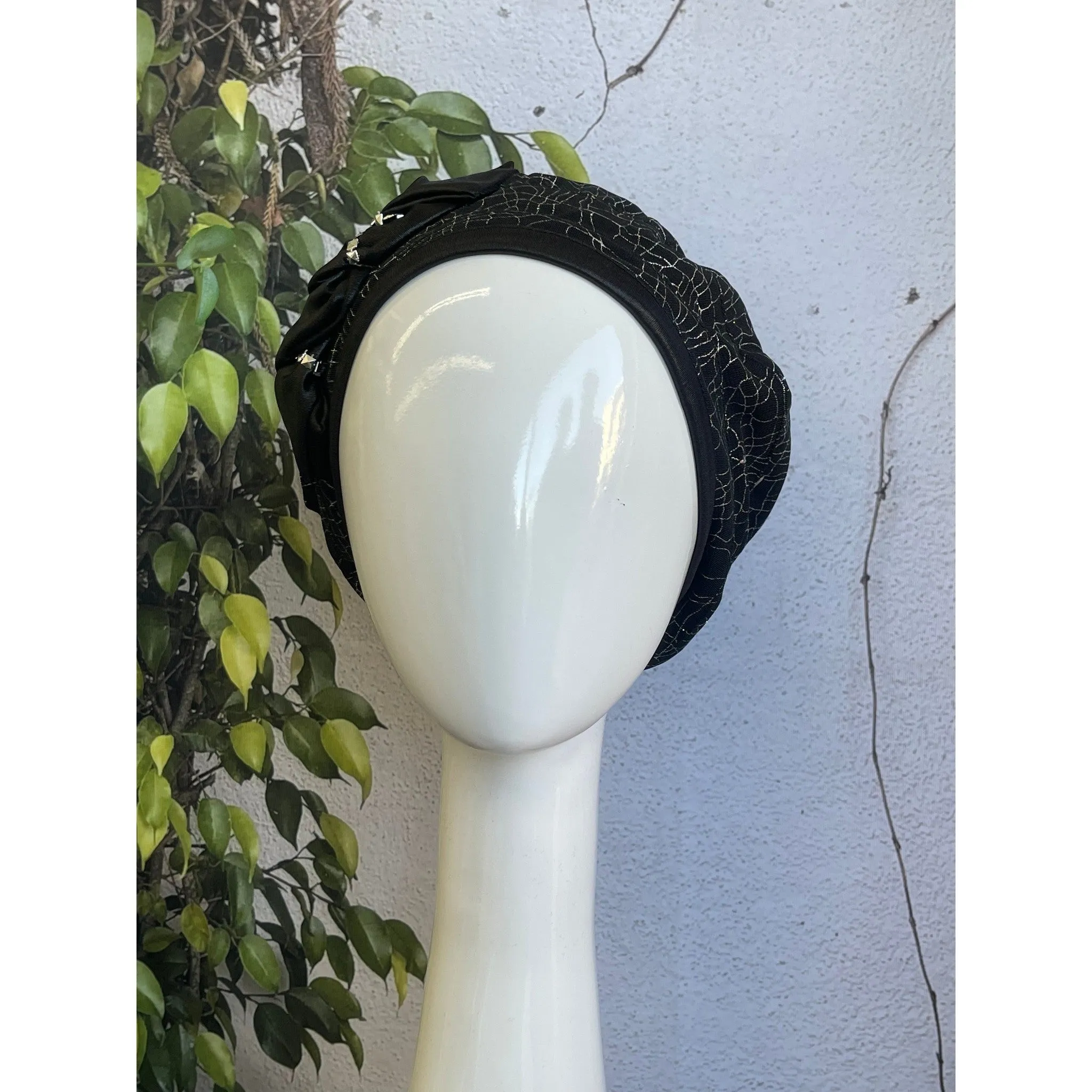 Embellished Hat - Size #1 Black/Silver