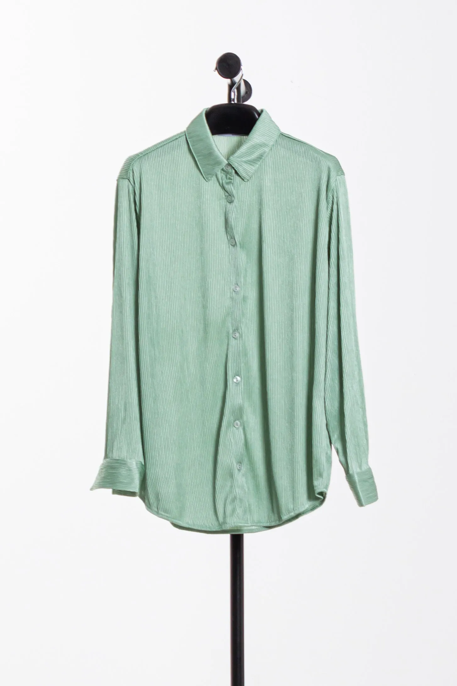 FLOWY SATIN SHIRT