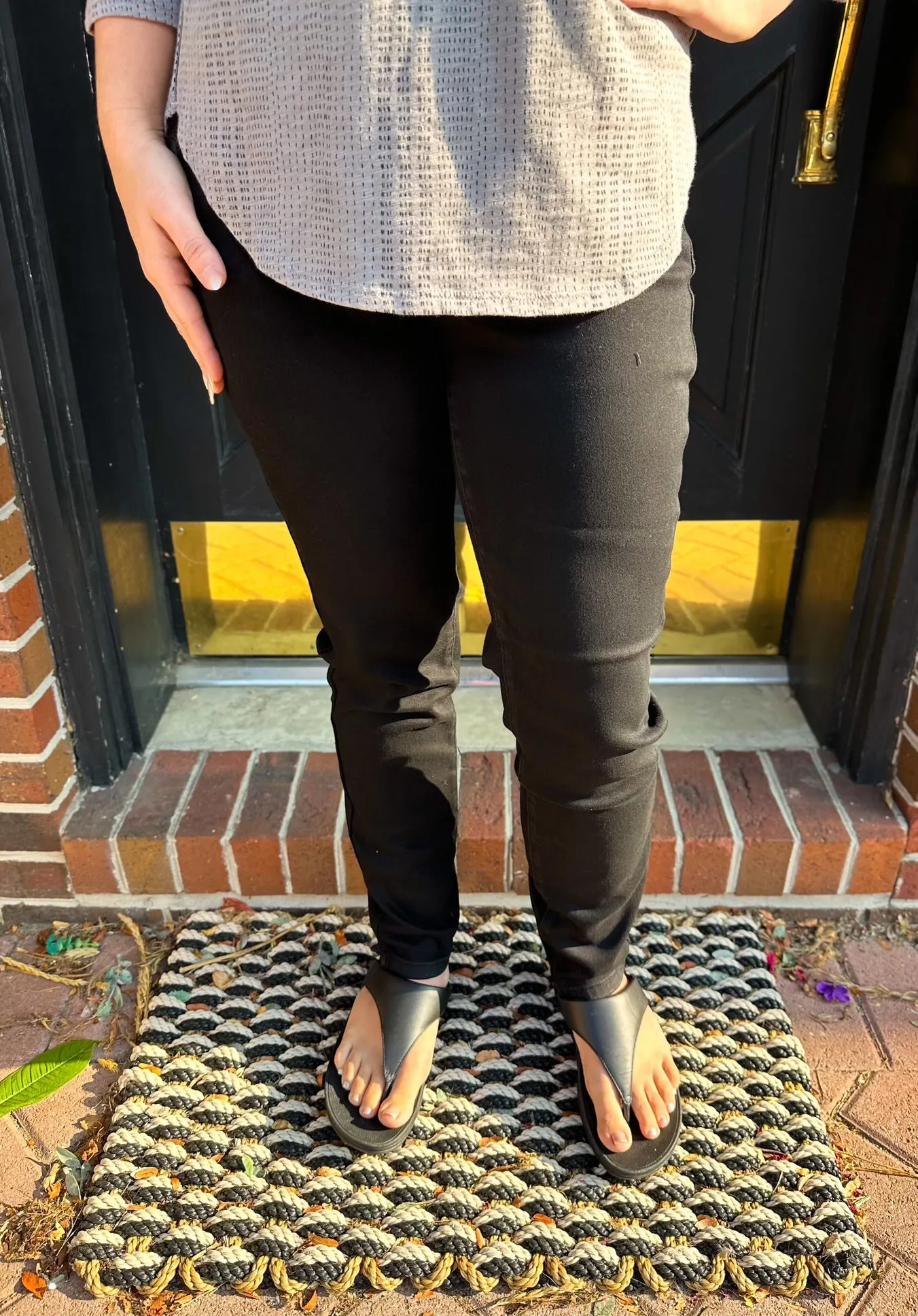 Judy Blue Slim Fit Mid Rise Black Jeans
