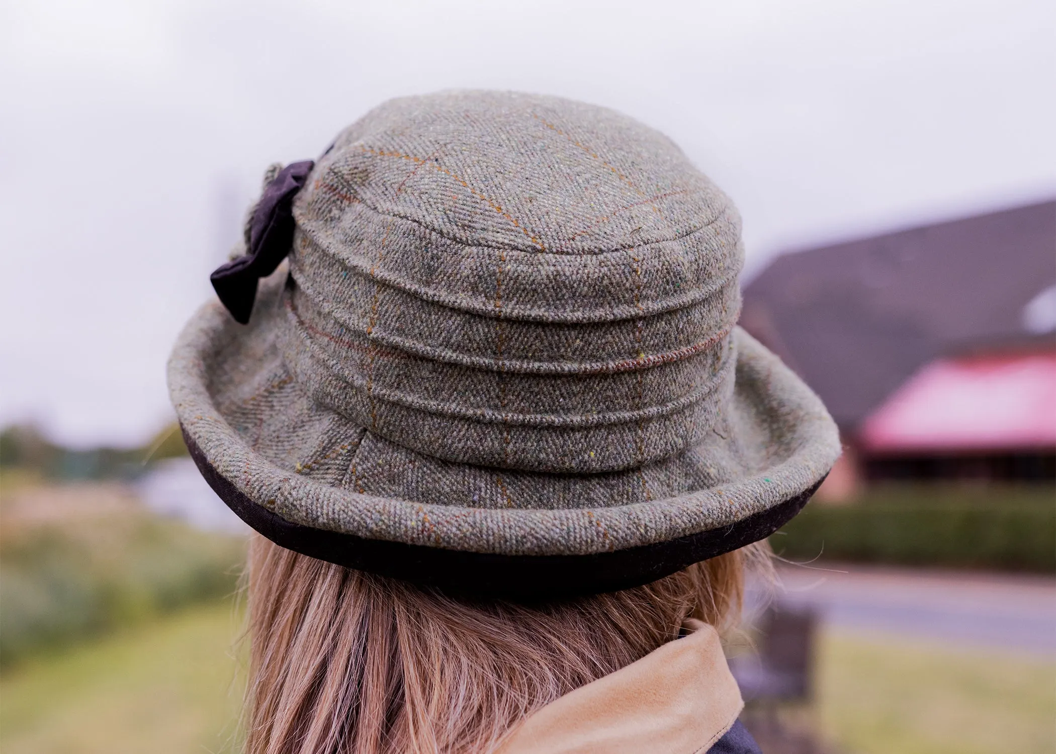 Ladies Bow Hat - Green Tweed