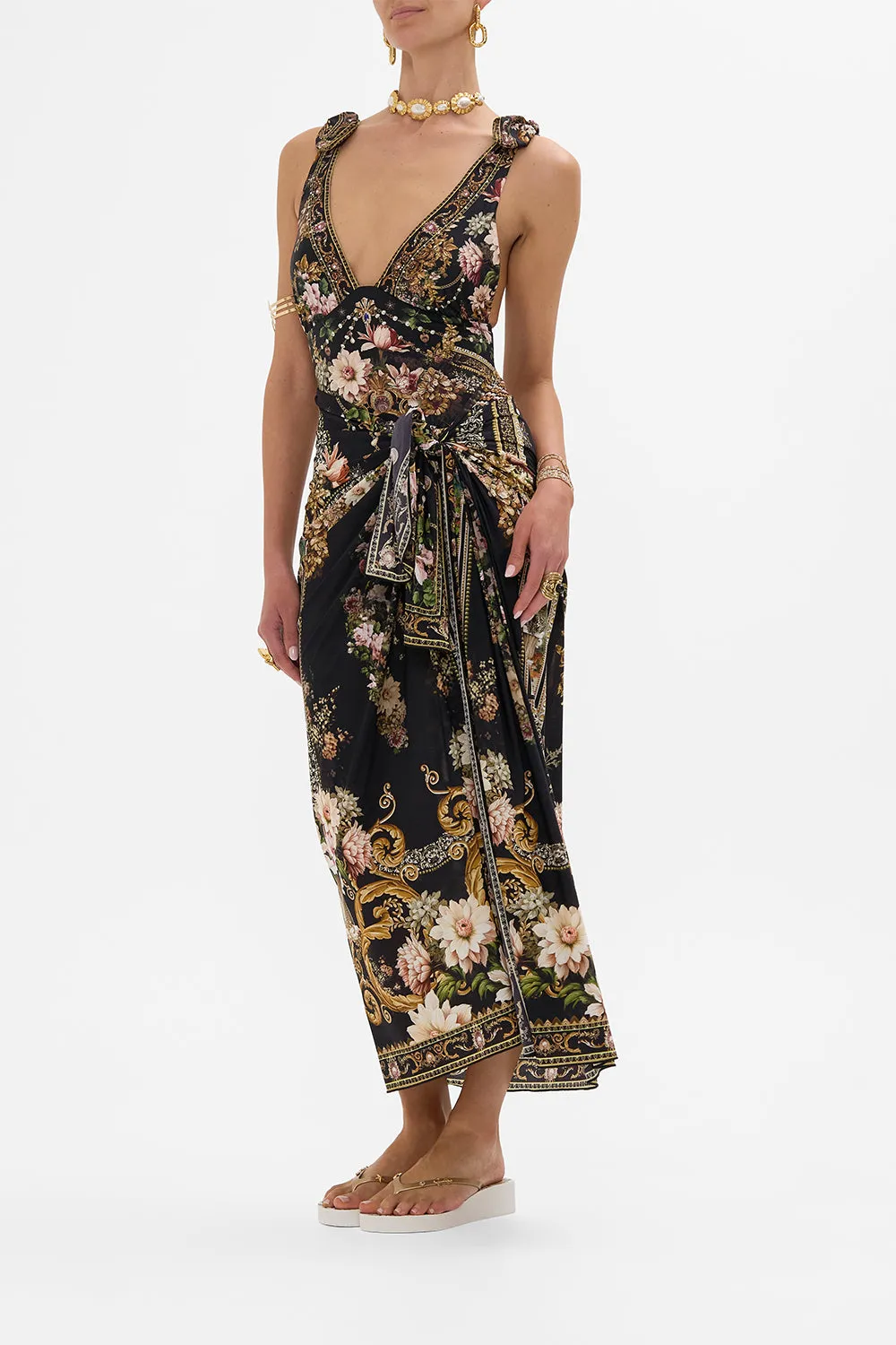LONG SARONG DYNASTY DAZE