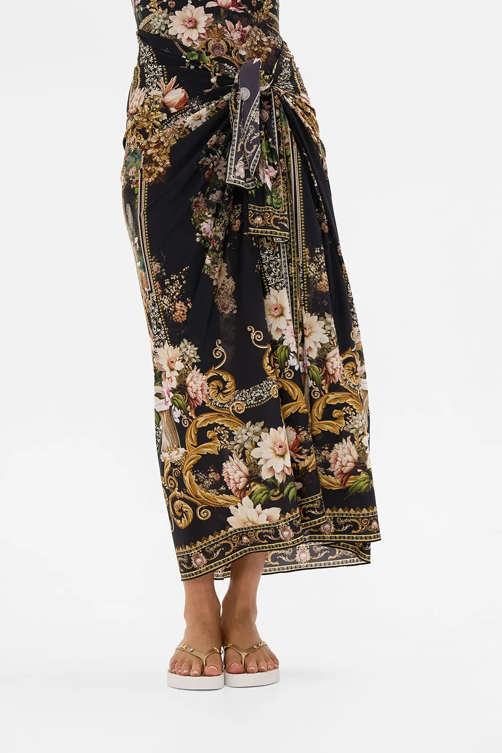 LONG SARONG DYNASTY DAZE