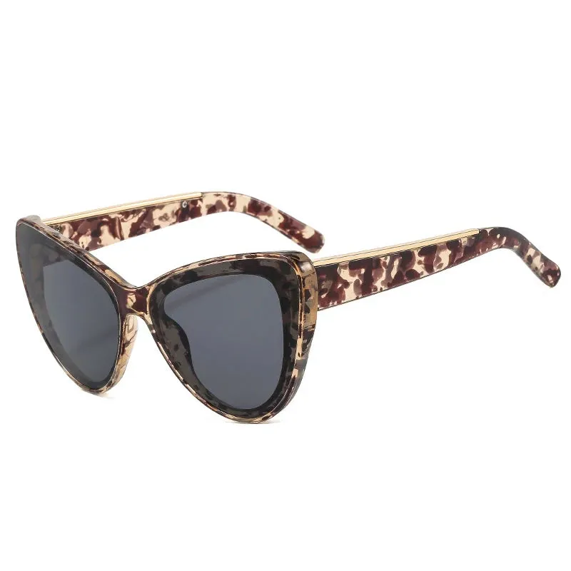 Oversized Cat Eye Women Sunglasses Retro Metal Decoration UV400