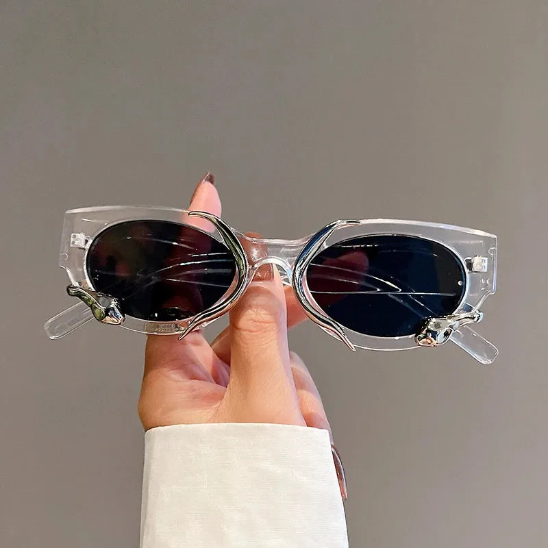 Trendy Cat Eye Round Snake Wrapped Sunglasses
