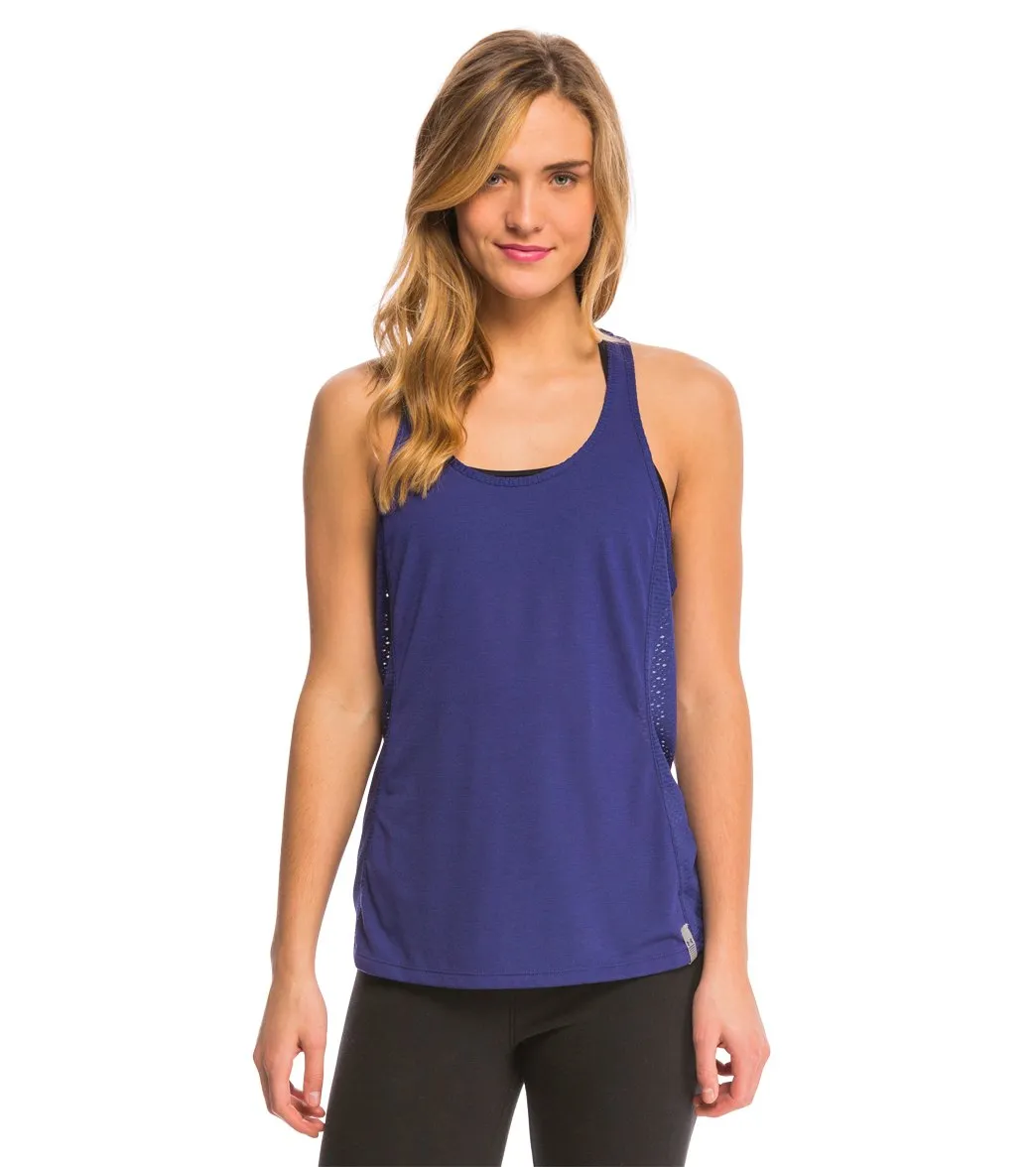 Under Armour Women's HeatGear Fly-By Stretch Mesh Tank